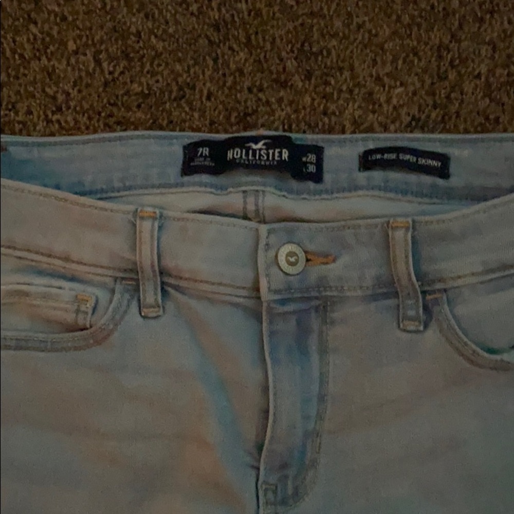Hollister jeans